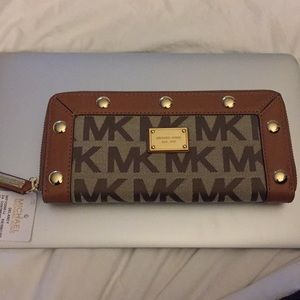 Michael Kors Delancy Continental Studded Wallet